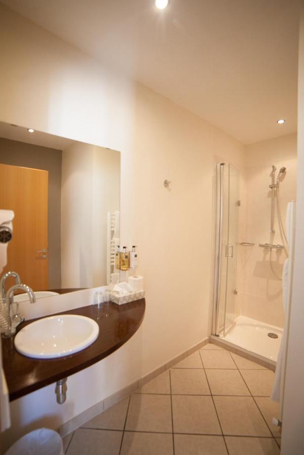 אובוסון Hotel La Beauze מראה חיצוני תמונה