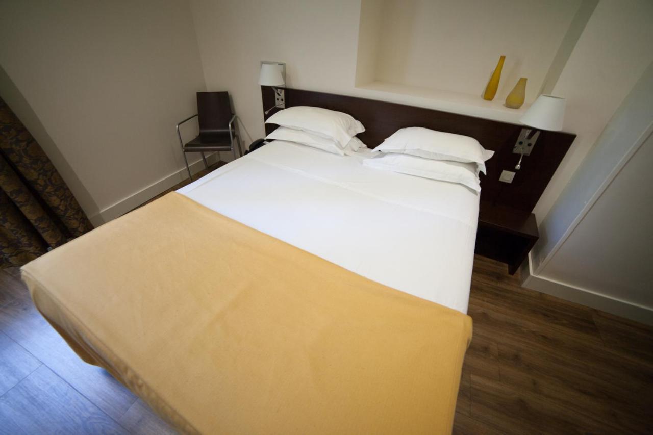 אובוסון Hotel La Beauze מראה חיצוני תמונה