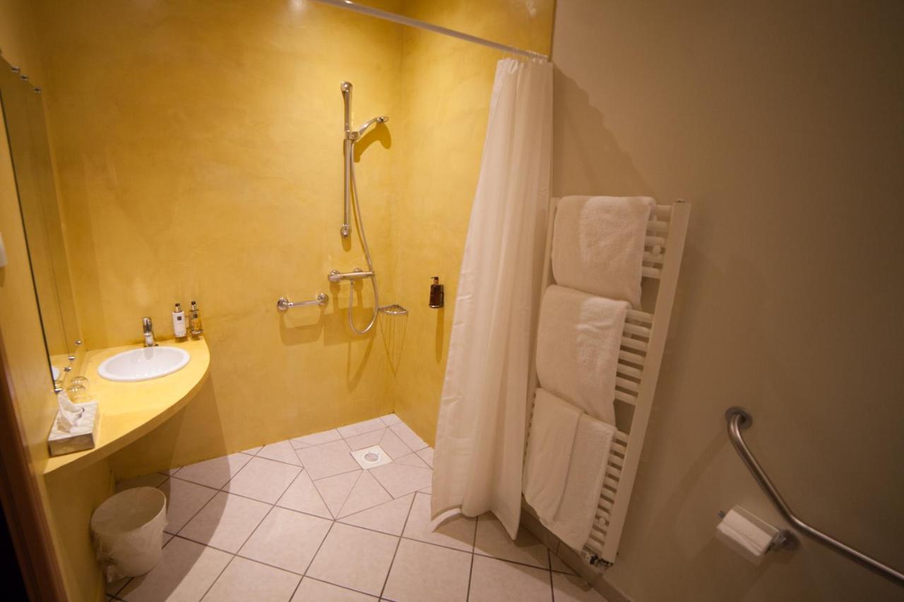 אובוסון Hotel La Beauze מראה חיצוני תמונה